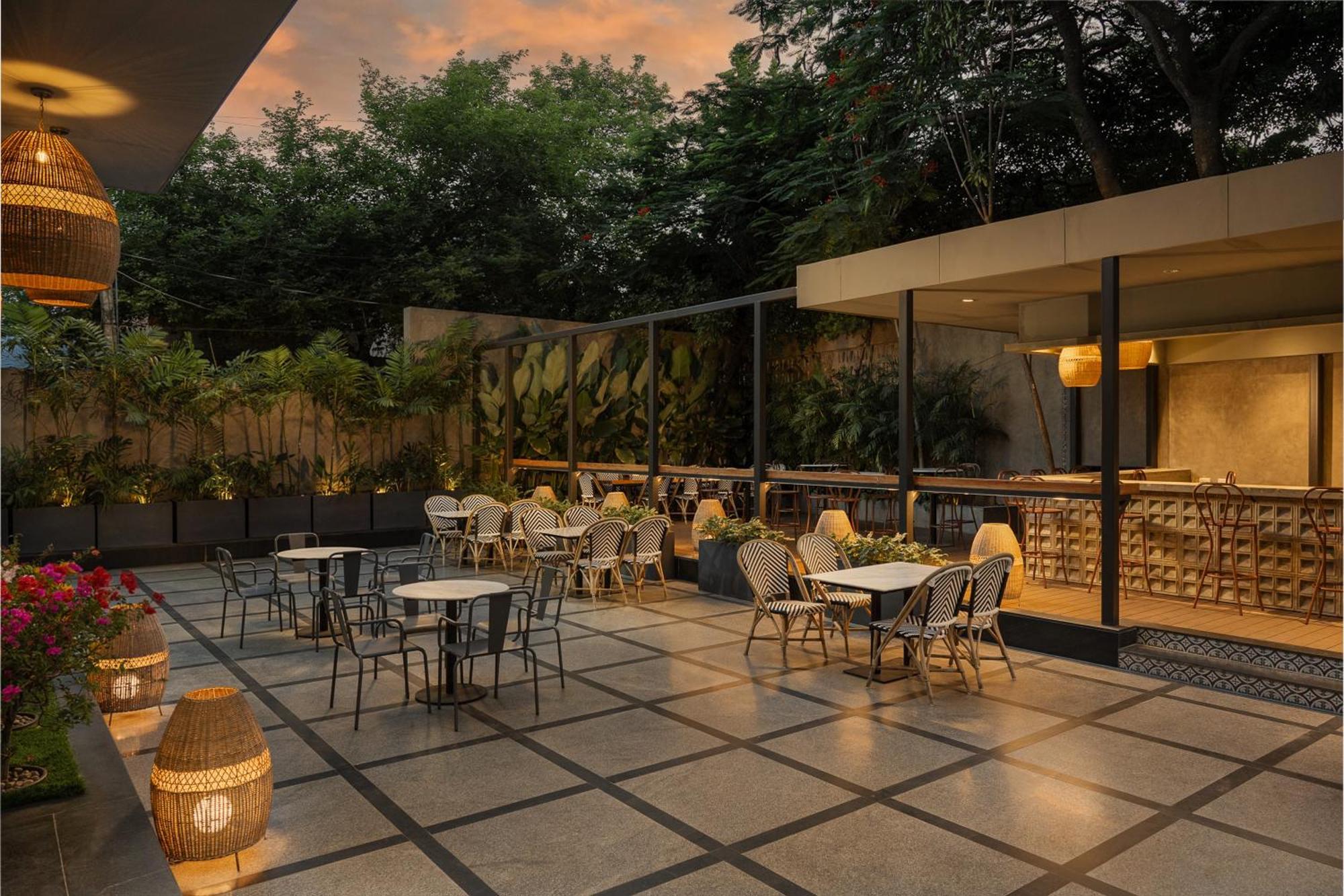 Grand Mercure Bangalore - An Accor Brand Exterior foto